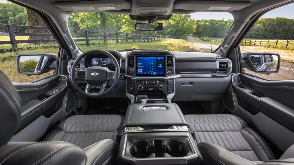 Ford F-150 2021 interior