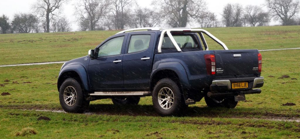 Isuzu D-Max AT35 Rear