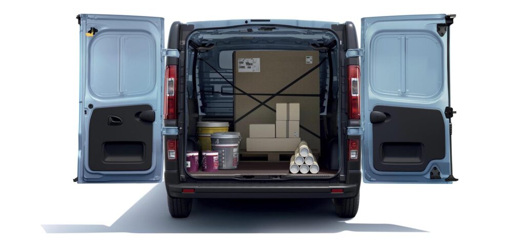Renault Trafic 2021 cargo area