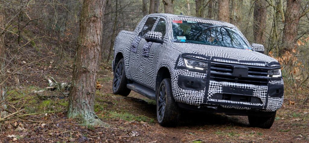 Next-Generation Volkswagen Amarok in camouflage