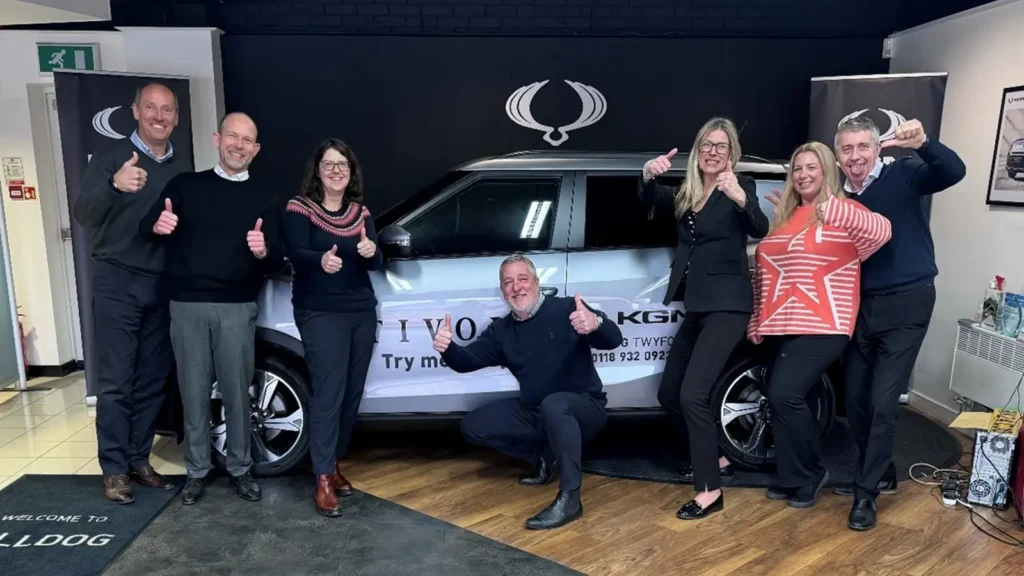 Staff at Bulldog KGM Twyford dealer