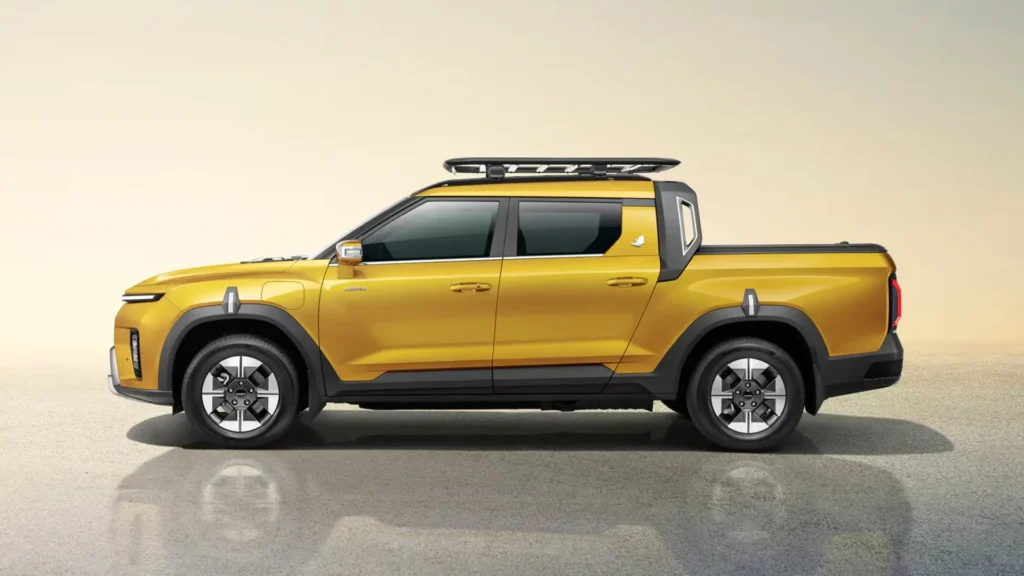 KGM Musso EV profile side view