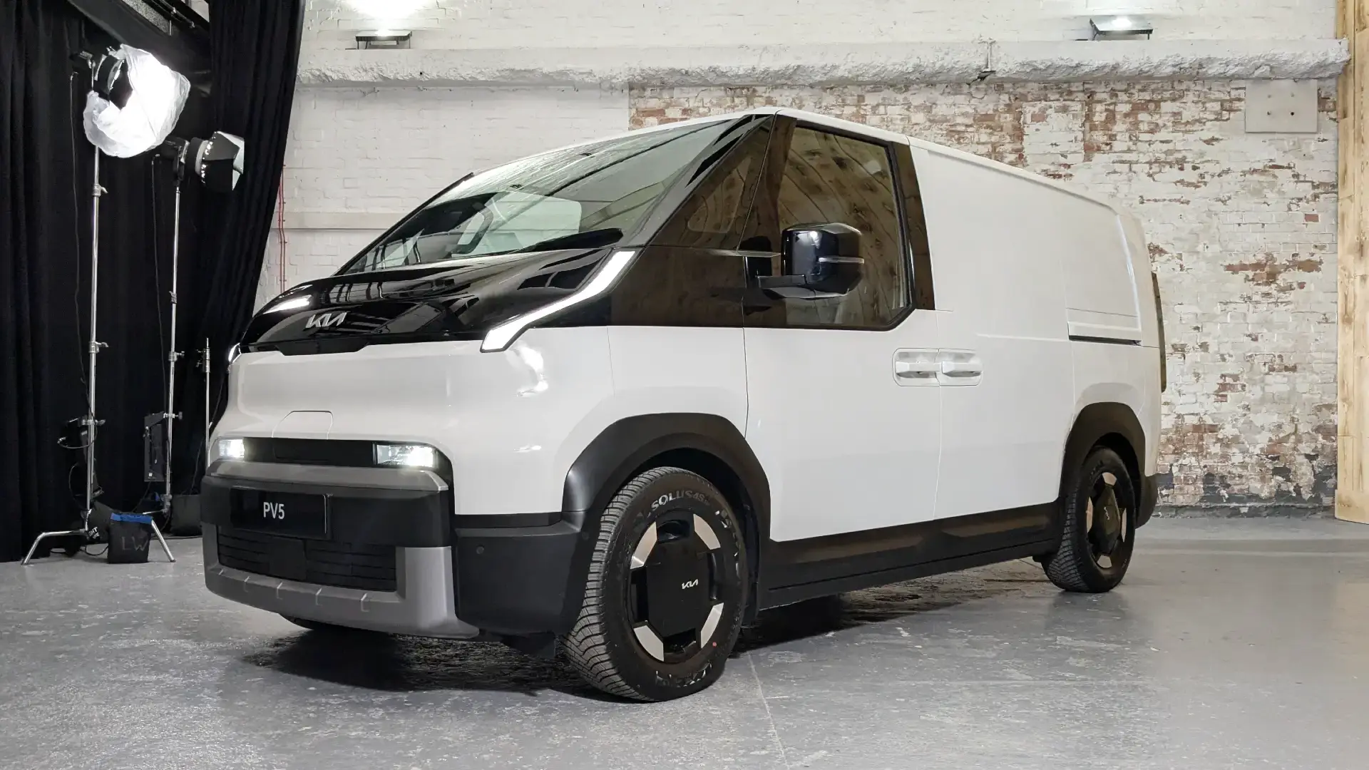 Kia scores first International Van of the Year win with all-electric PV5 • Professional Pickup