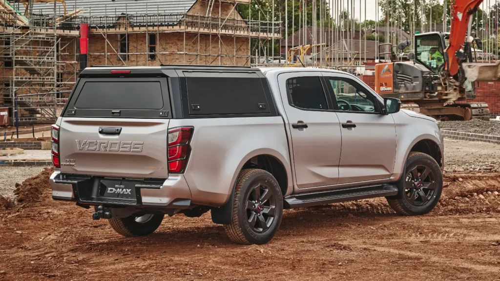 Isuzu D-Max V-Cross Commercial