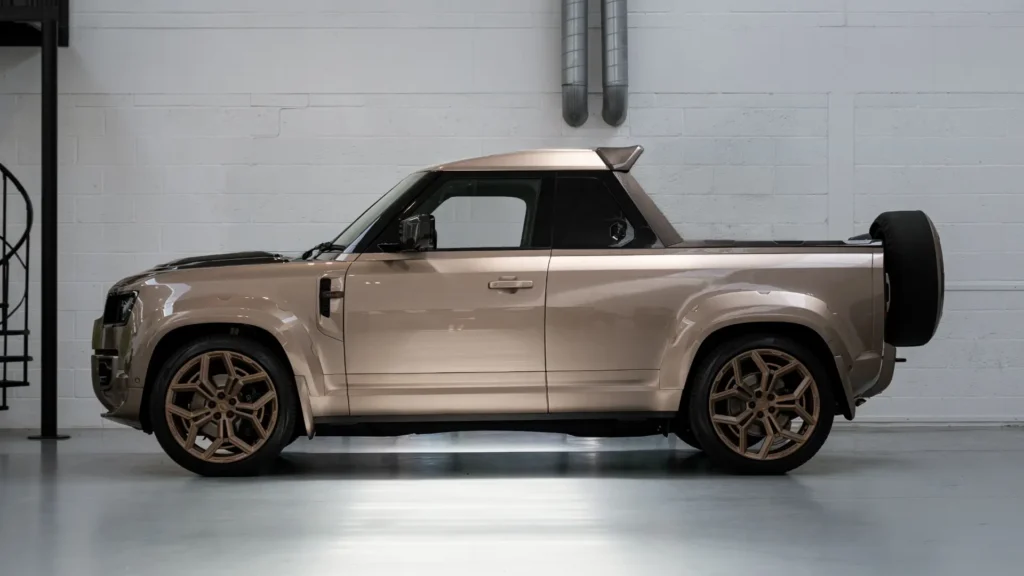 Urban Automotive Widetrack Avontur pickup