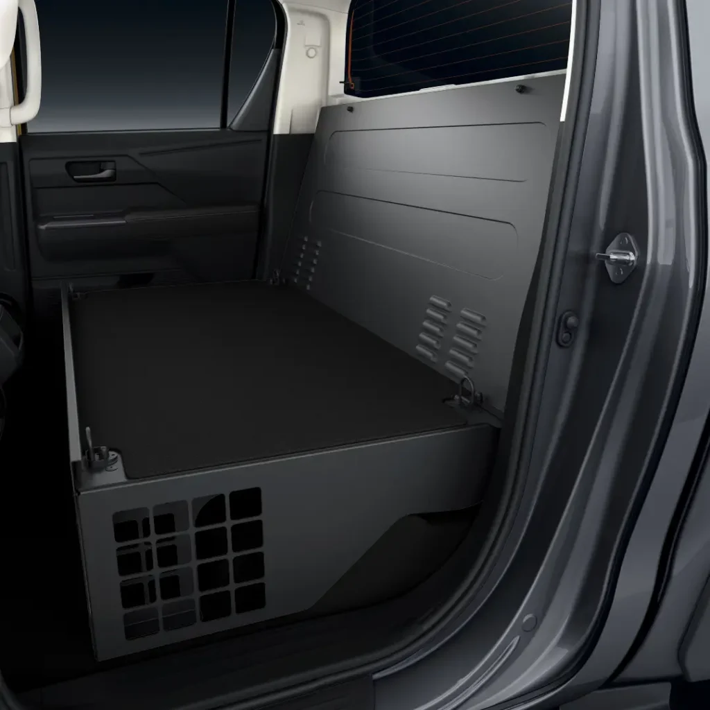 Toyota Hilux 2-Seats commercial conversion