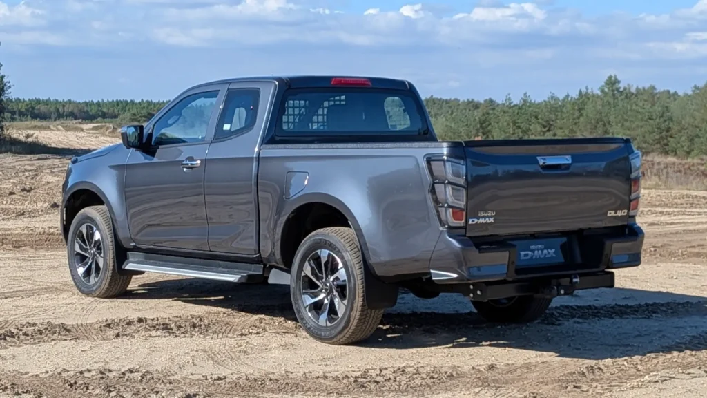 Isuzu D-Max DL40 Commercial Extended Cab
